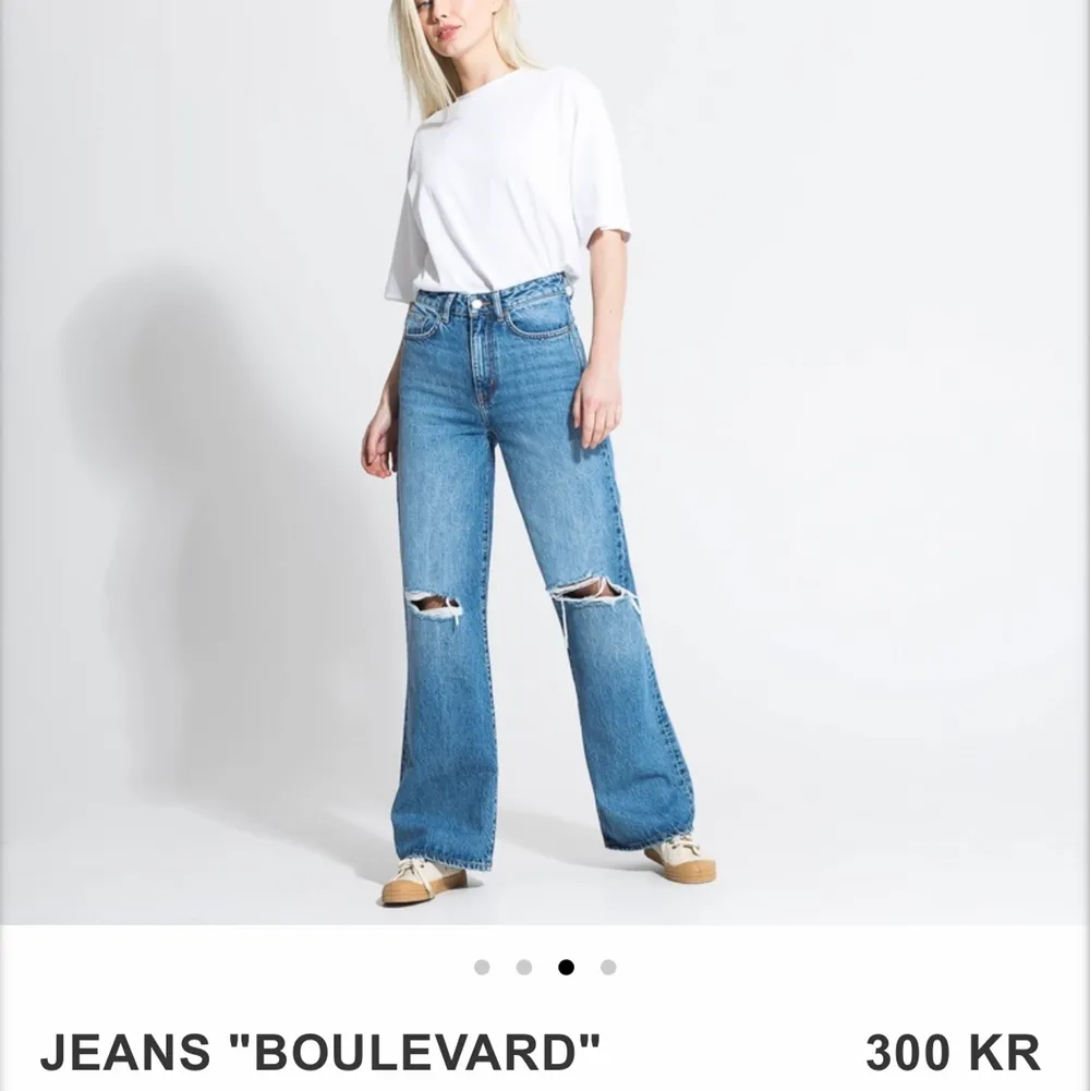 Detta är ett plagg som jag inte användt mer än 2 gånger. Jag köpte den ganska nyligen men insett att det är inte min stil riktigt . Jeans & Byxor.
