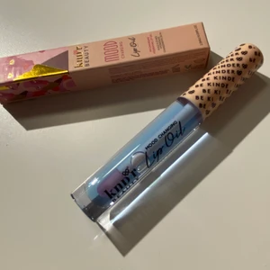 Kndr beauty Mood changing lip oil - Oöppnad