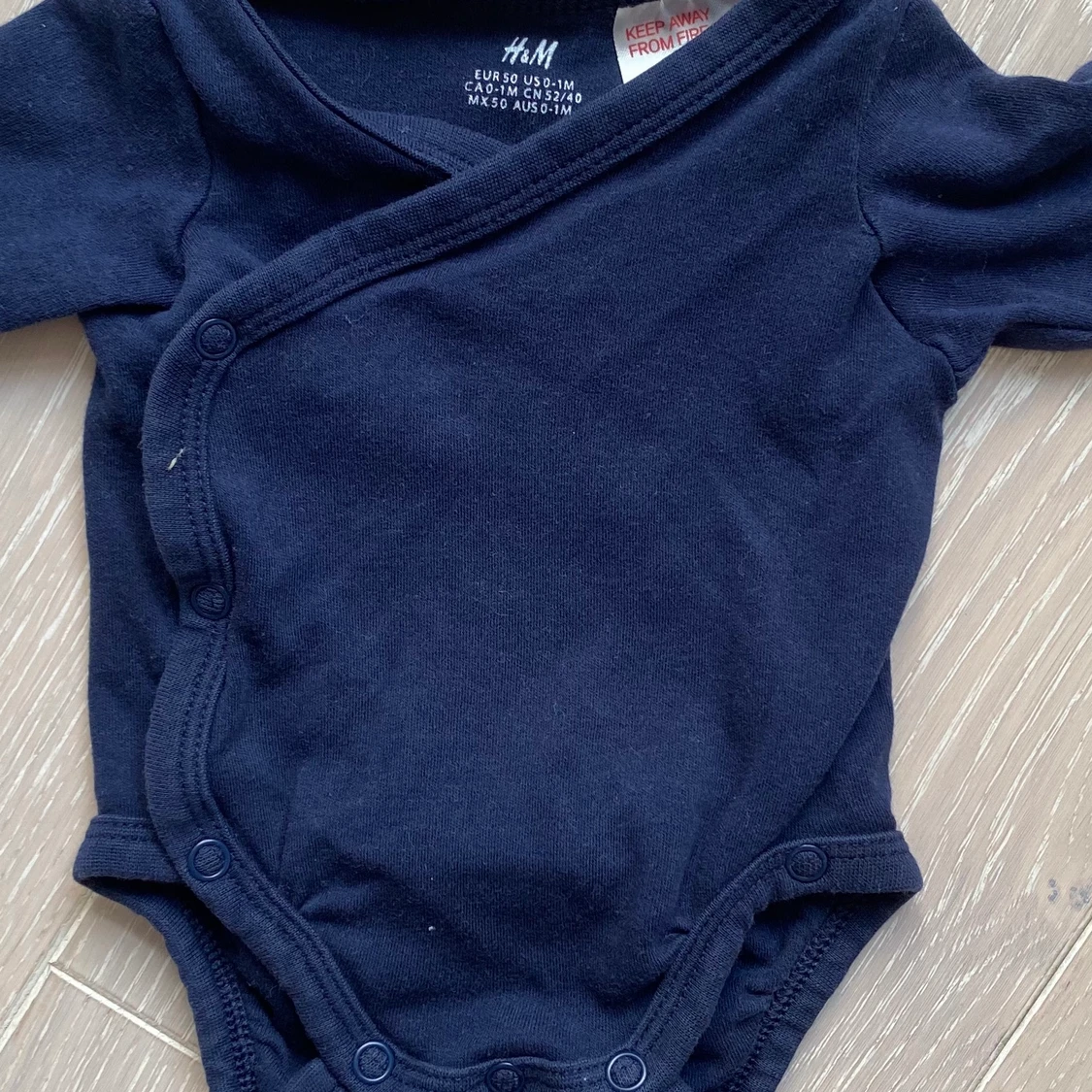 Body från H&M i storlek 50 - 91