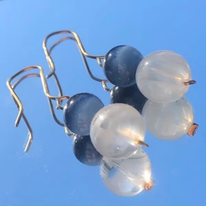 Ocean - örhängen  - Små dainty, handgjorda örhängen. 