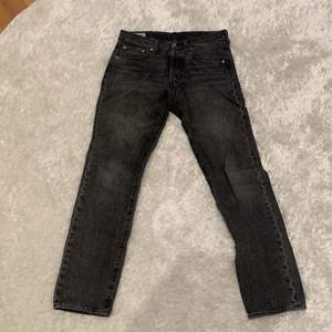 Ett par Levis 501 jeans i väldigt bra skick!