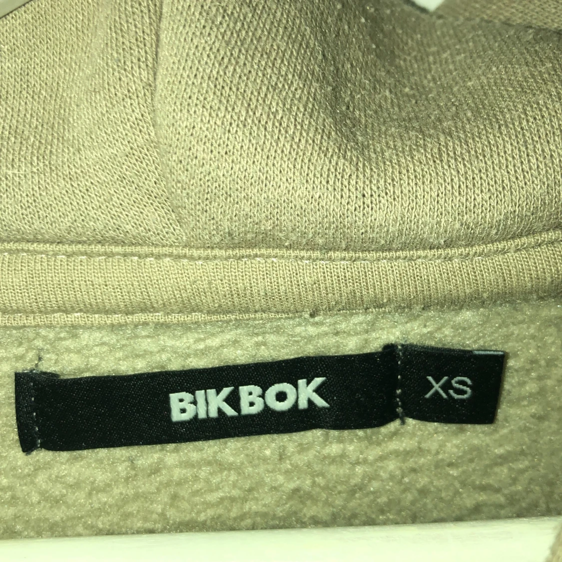 Beige bikbok hoodie  - 90