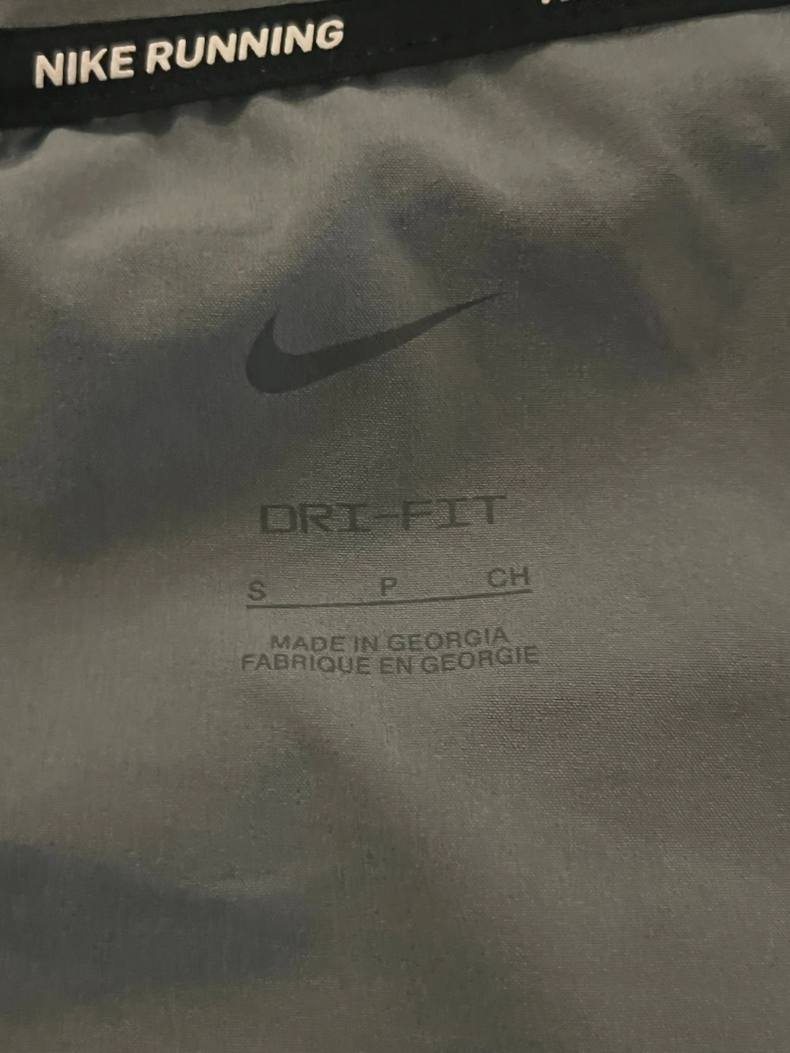 Grå och svart Nike Miller. Pris går o diskutera ‼️  - 1
