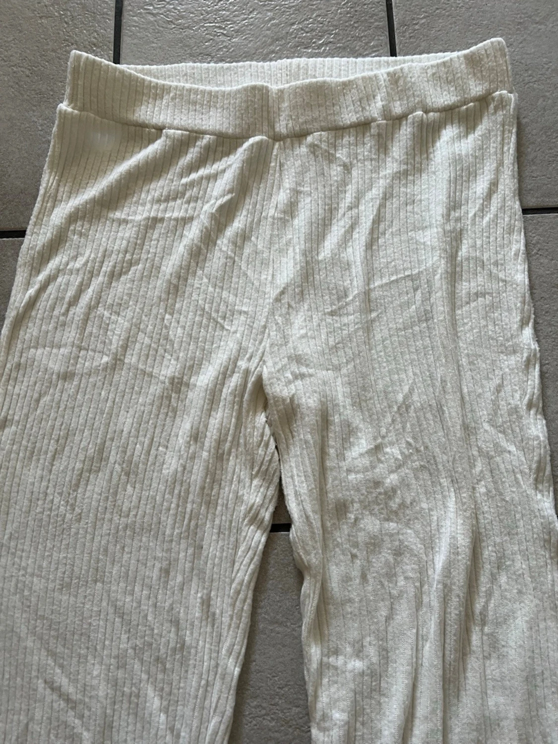 Vita ribbade loungebyxor storlek M/L - 1