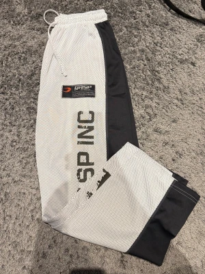 Gasp byxa - Gasp byxa storlek S. Använd 3 gånger