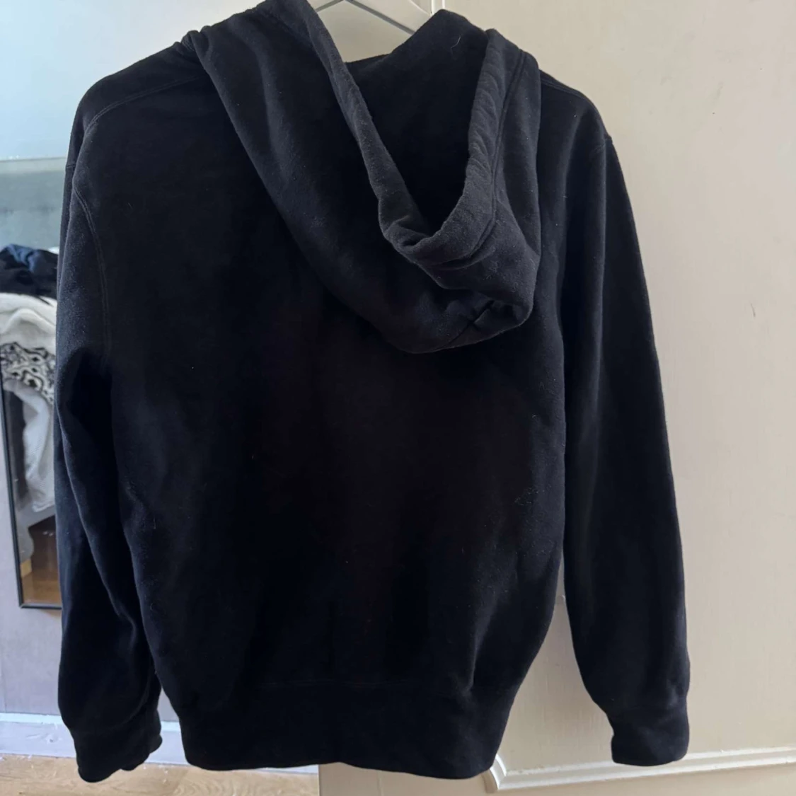 Svart hoodie Comme des Garçons Play - 1