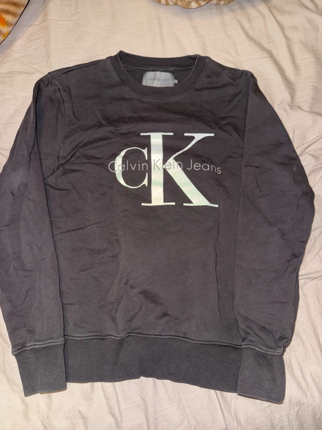 Svart sweatshirt från Calvin Klein