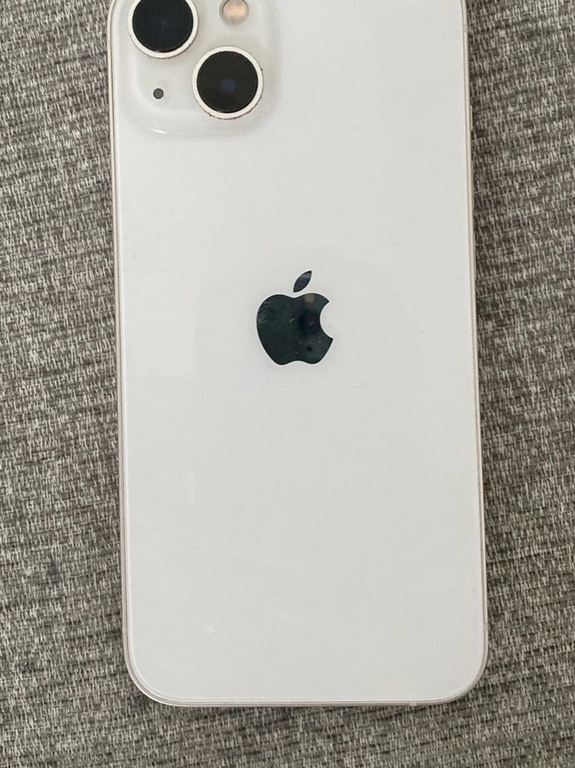 IPhone 13 - 1