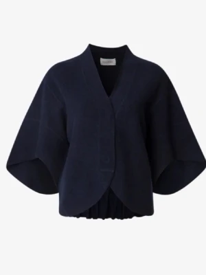 Dagmar kofta - Söker Dagmar bea short wool cardigan i mörkblå eller svart, storlek S/M! Hör gärna av dig om du intresserad va att sälja🥰