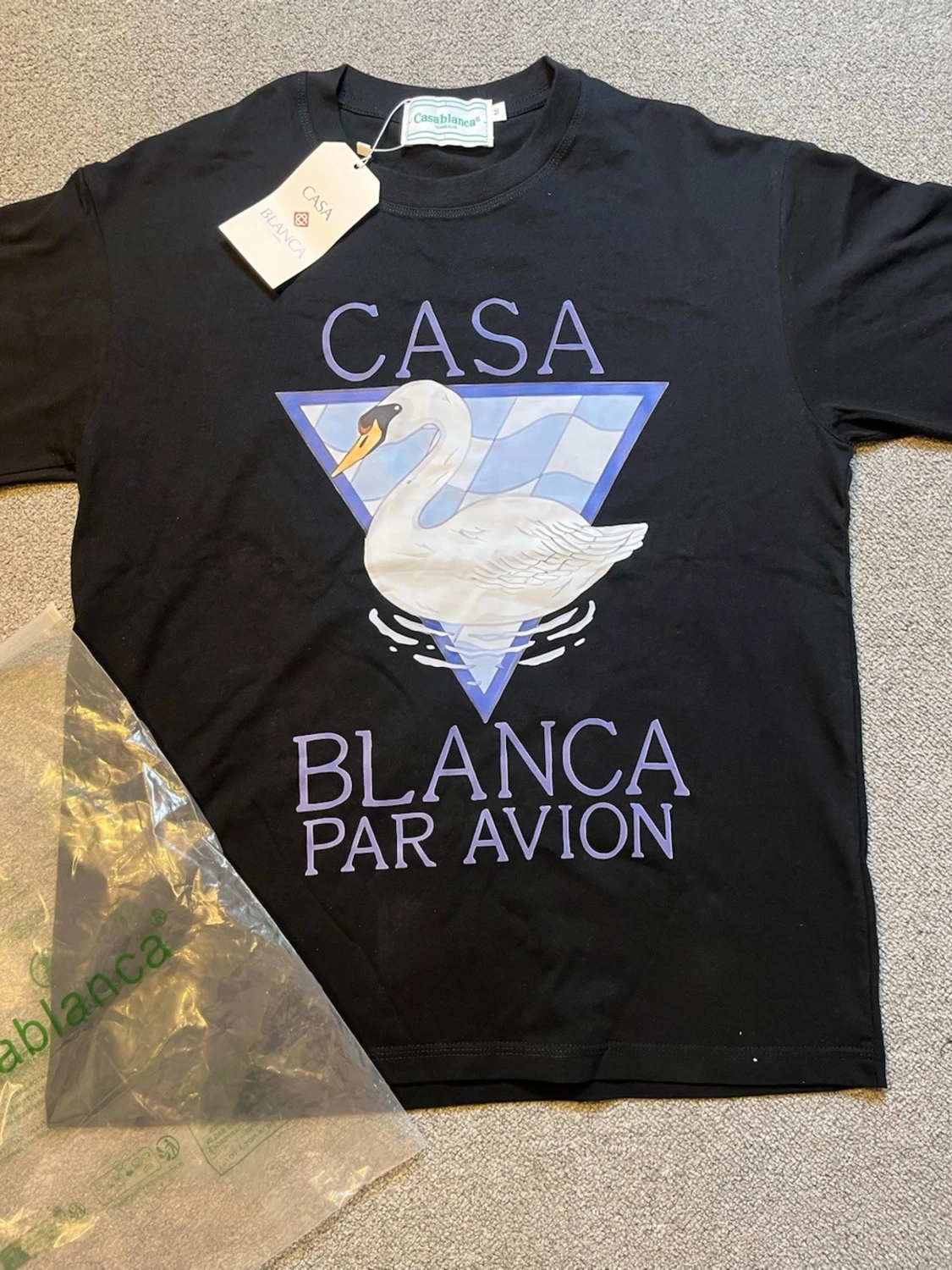 Svart Casablanca t-shirt med svanmotiv - 1