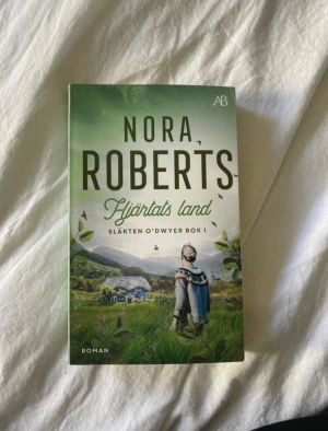 Pocket bok - Pocket bok: hjärtats land av Nora Roberts 
