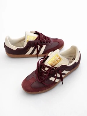 Adidas sambas - Sparsamt använda unika samba skor riktigt goa inför våren och sommaren.