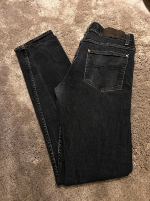 Jeans ifrån Tiger of Sweden - Jeans ifrå tiger of sweden bra skick, kom med frågor och bud