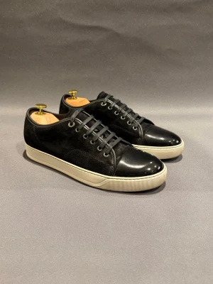 Lanvins - Storlek Uk 8 vilket motsvarar 42-43