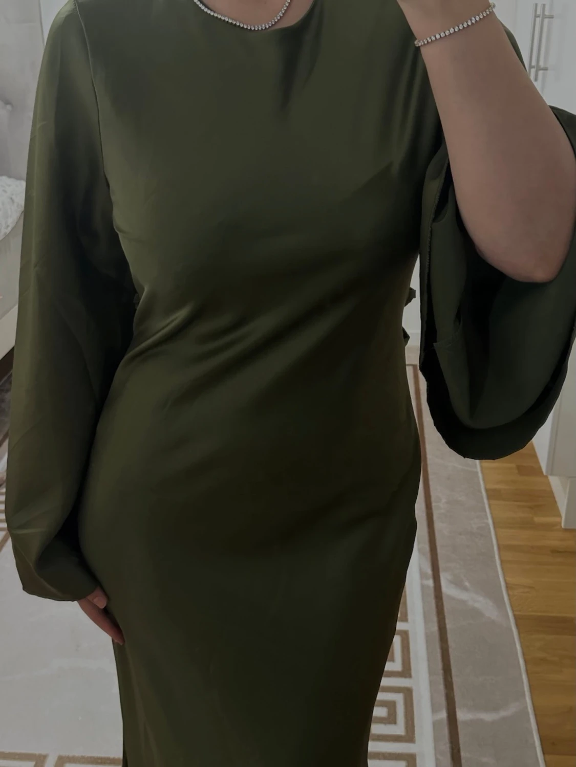 Olivgrön klänning – Made in Italy ✨ - 1