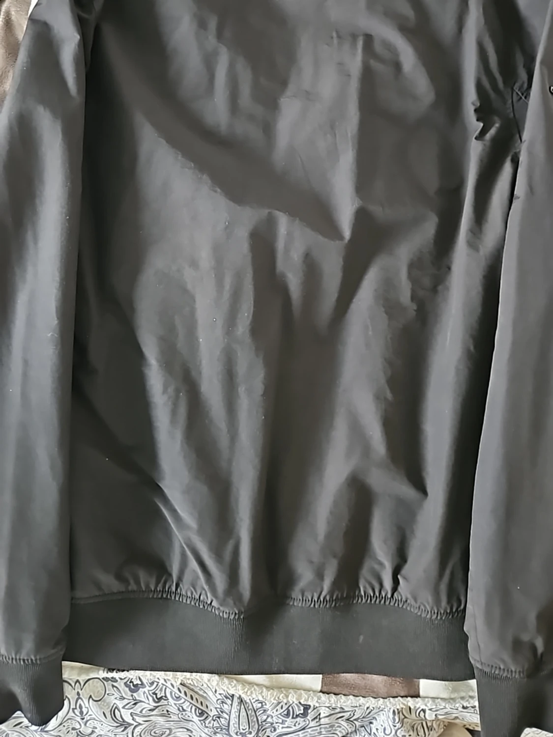 Svart Superdry vindjacka med vita dragkedjor - 4