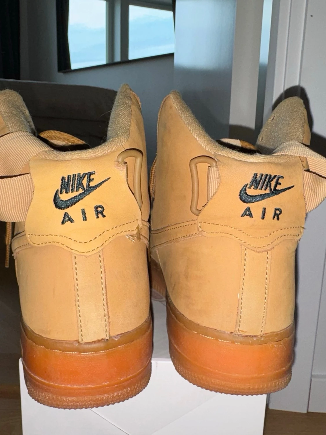 Nike Air Force 1 High Wheat - 2