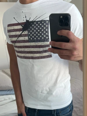 Concrete ink t shirt  - Nytt skick 