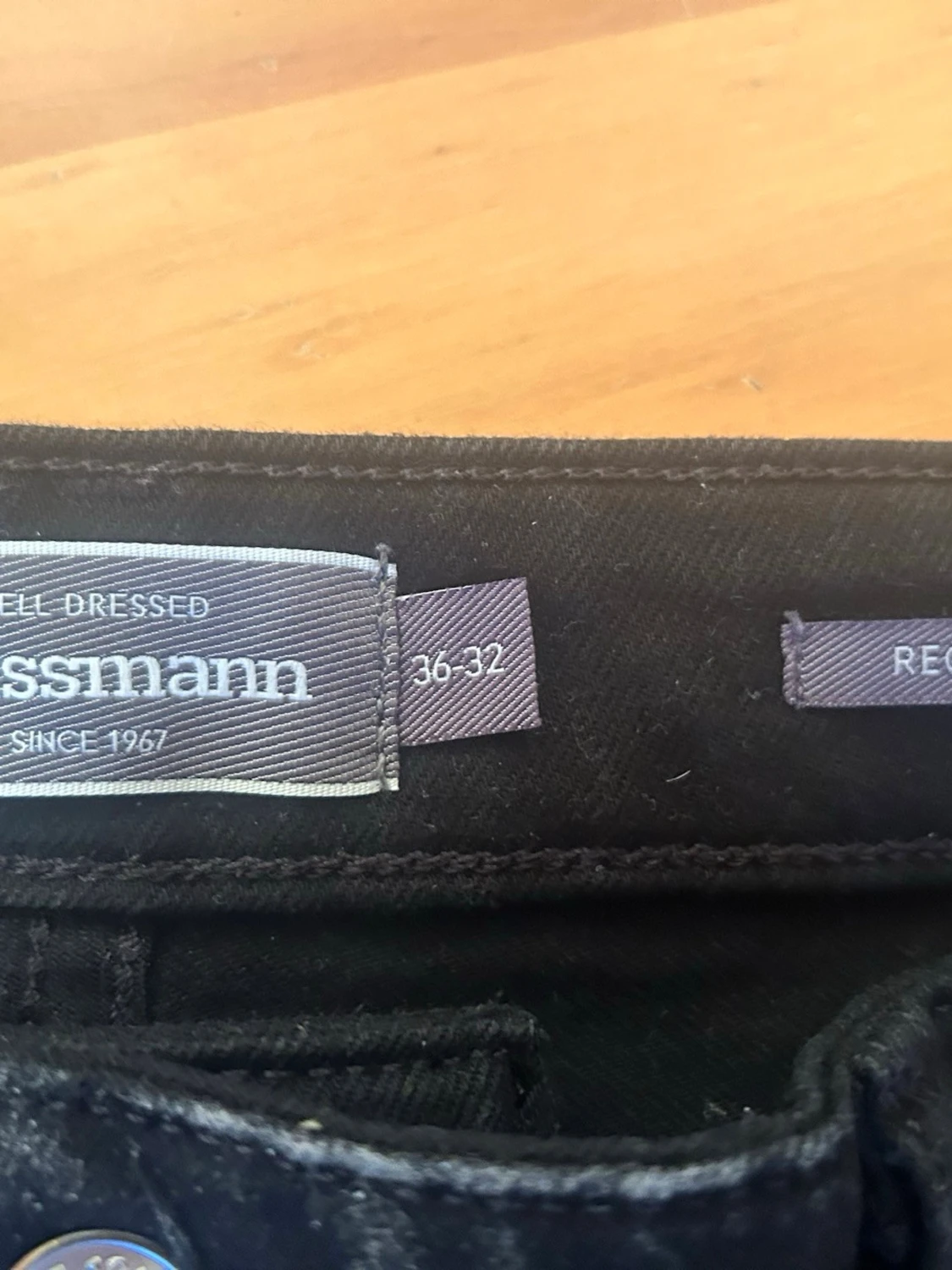 Svarta slim fit jeans från Dressman - 2