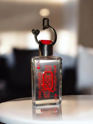 Queen of Hearts  - Fragrance World, endast testsprayad 