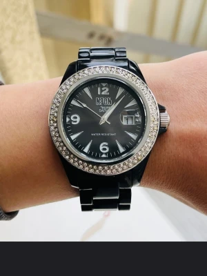 Diligaf Neon NOS klocka  - New Old Stock. Batteri bytt till nytt. Klockan ör oanvänd. Nypris ca 700 danska kronor prislapp kvar 