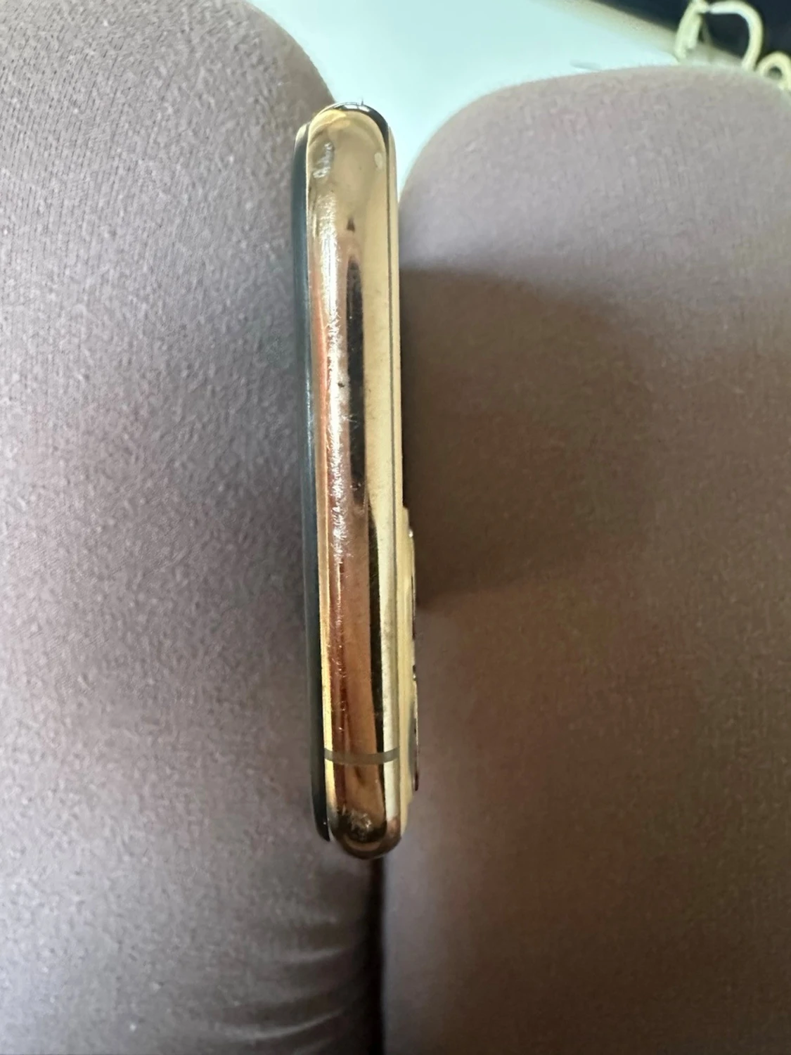 iPhone 11 Pro  - 5