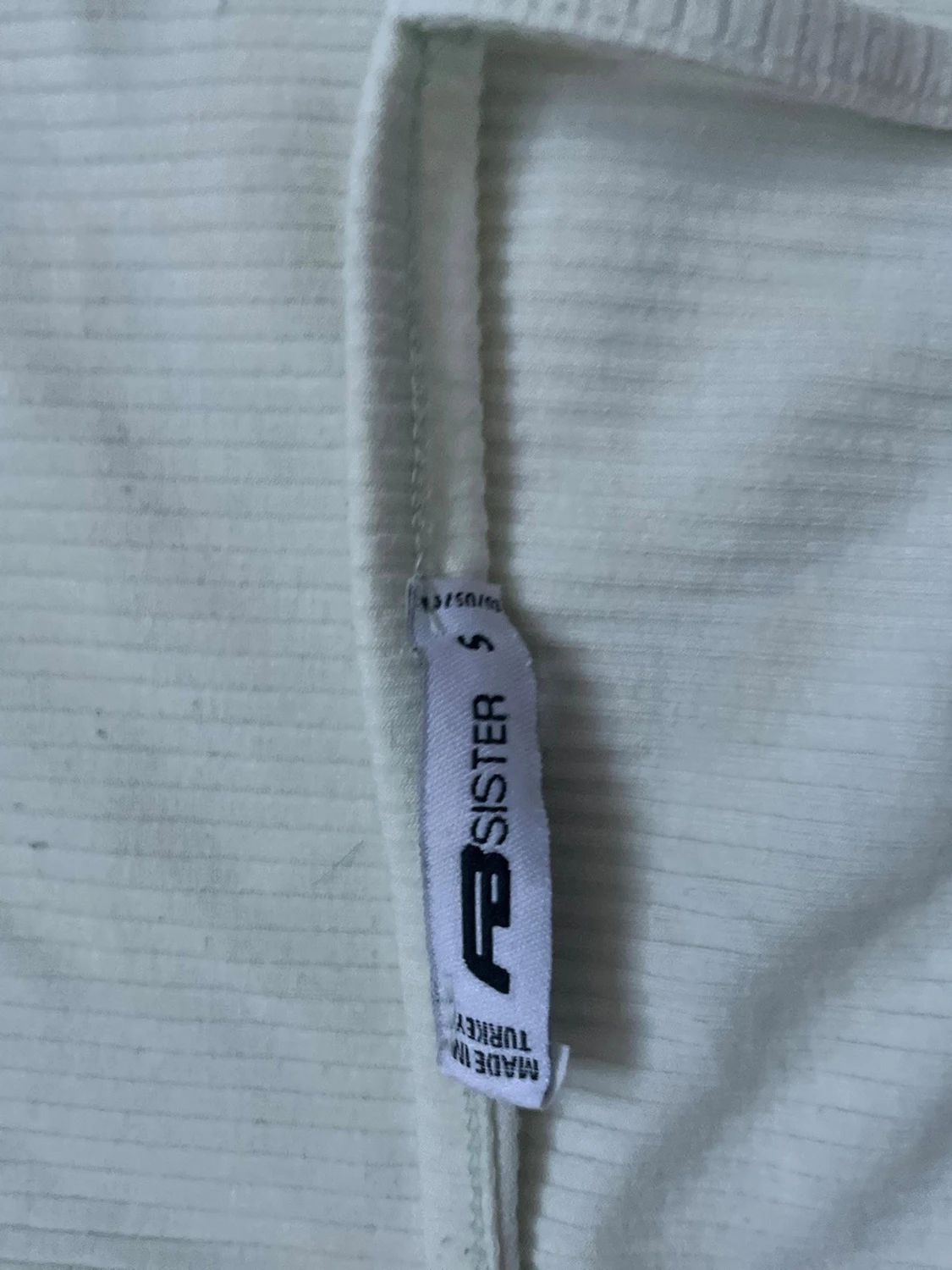 Ljus ribbad linnetopp från Sister - 1