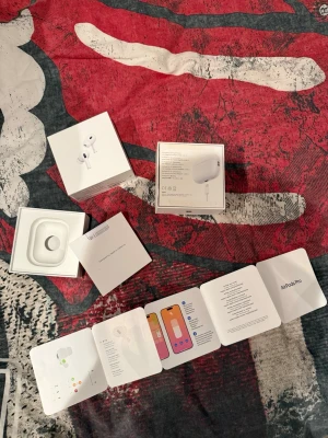 Apple AirPods Pro skal 2 st - Endast skal till äkta AirPods