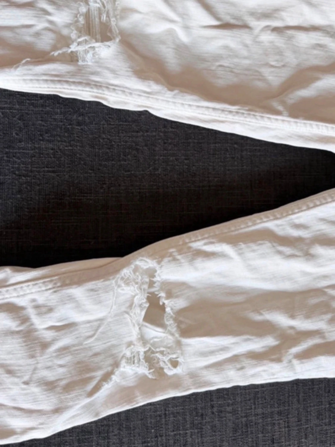 Vita super skinny jeans med slitningar - 1