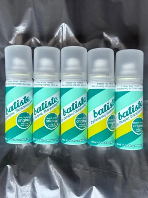Batiste torrschampo original 5-pack - Fem flaskor Batiste torrschampo i originaldoft, 50 ml per flaska. Perfekt när man är på resa