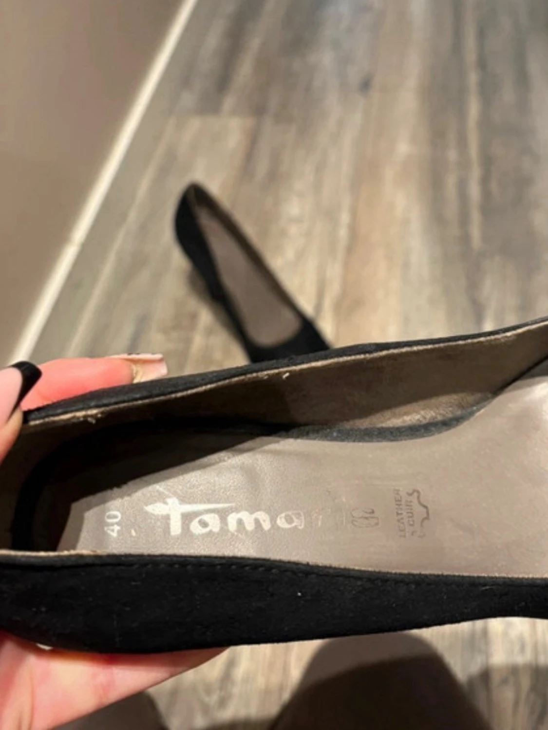 Svarta pumps från Tamaris - 1