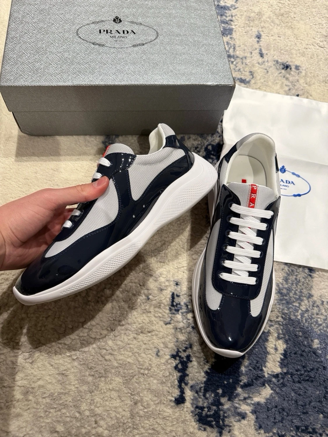 Prada cups mörkblå  - 2