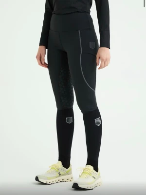 Ridbyxor - Säljer ett par vinter ridbyxor från Maya delorez storlek M. Helt nya bara provade med vinterfodring. Nypris 999