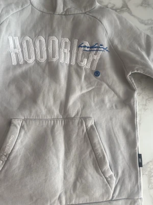 Hoddrich gråa hoddie  - Inga defekter helt ny. Storlek Xs passar S