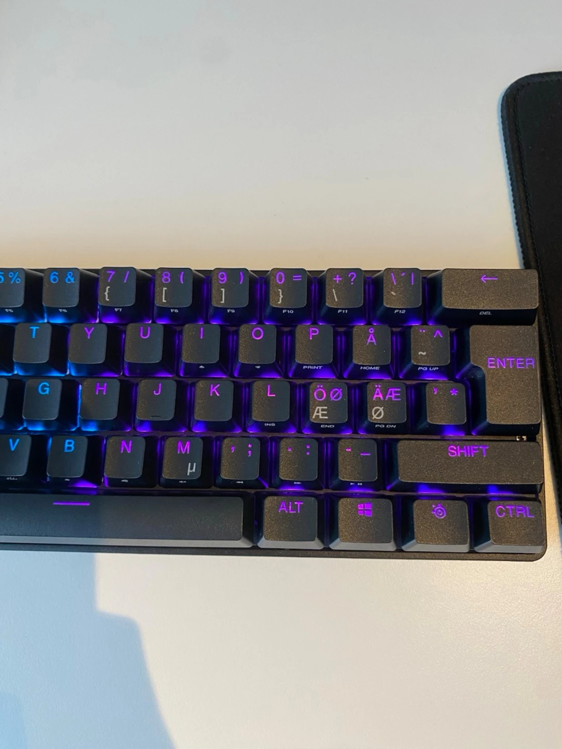 SteelSeries Apex 9 Mini tangentbord - 4
