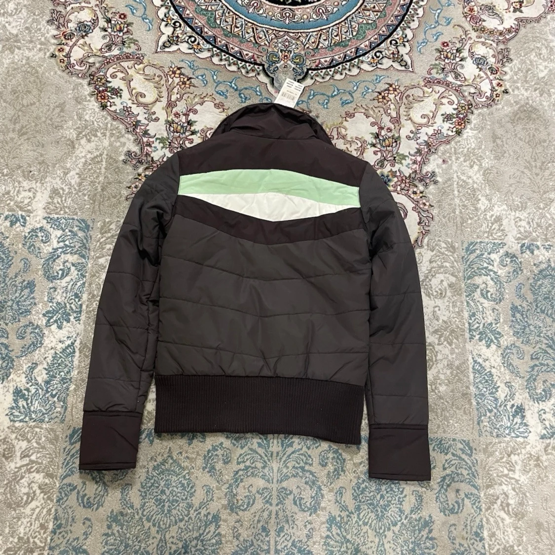 Brun pufferjacka från Eveline - 3