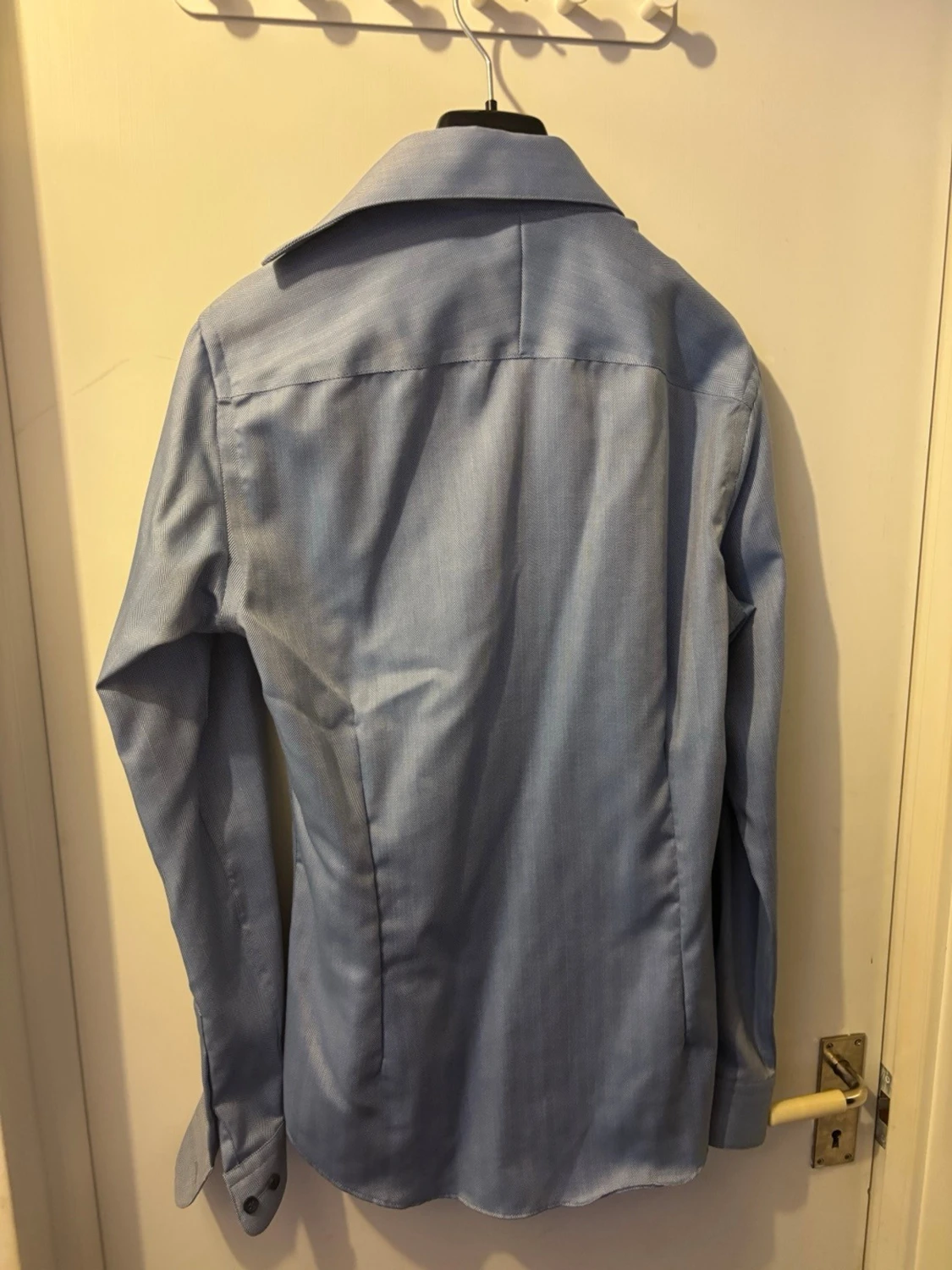 Ljusblå skjorta från Eton - 1