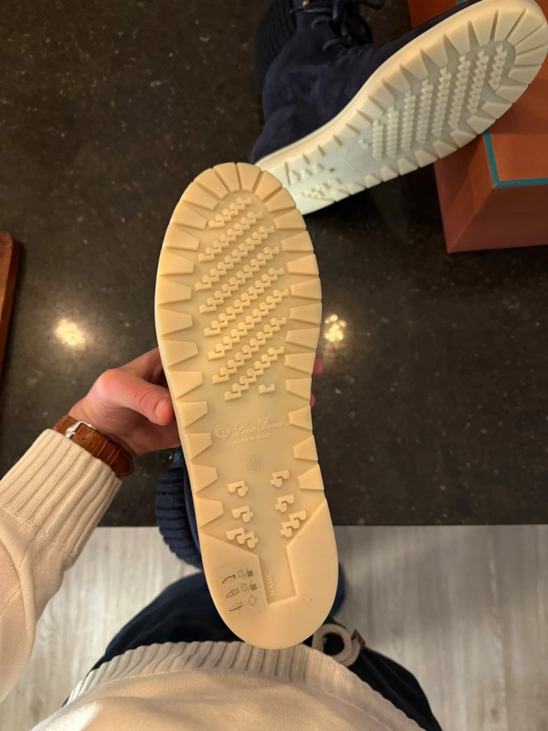 Loro piana Ontario walk - 3