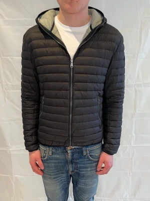 Colmar jacka  - Skick: 9/10 | storlek: 50/M