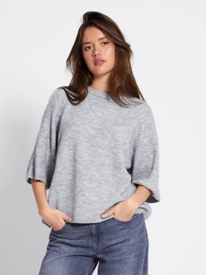 Grå stickad t-shirt - Grå stickad tröja med trekvarts ärmar från lager 157  i storlek xs men passar även s