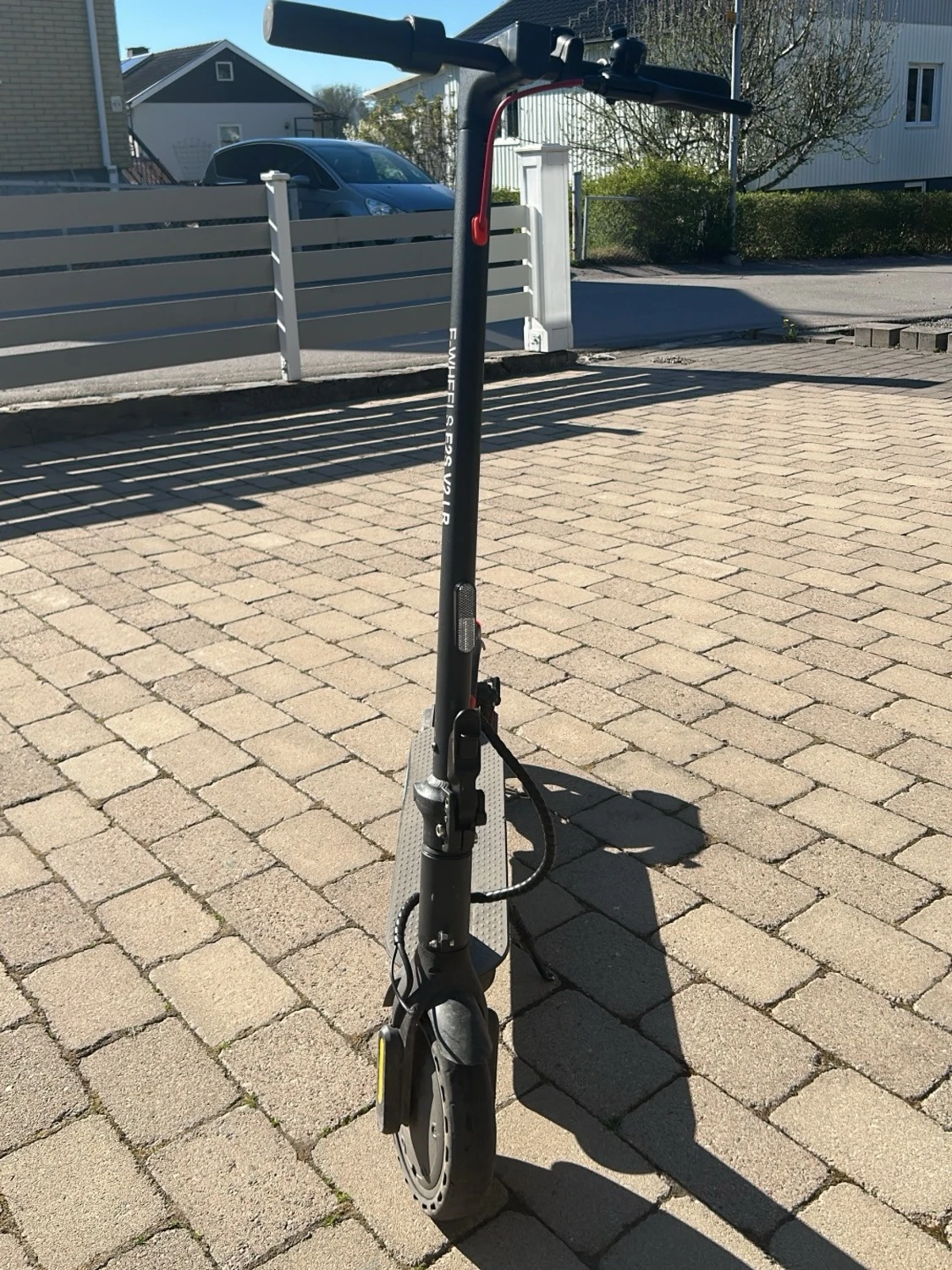 Elscooter E-Wheels E2S V2 Svart - 1