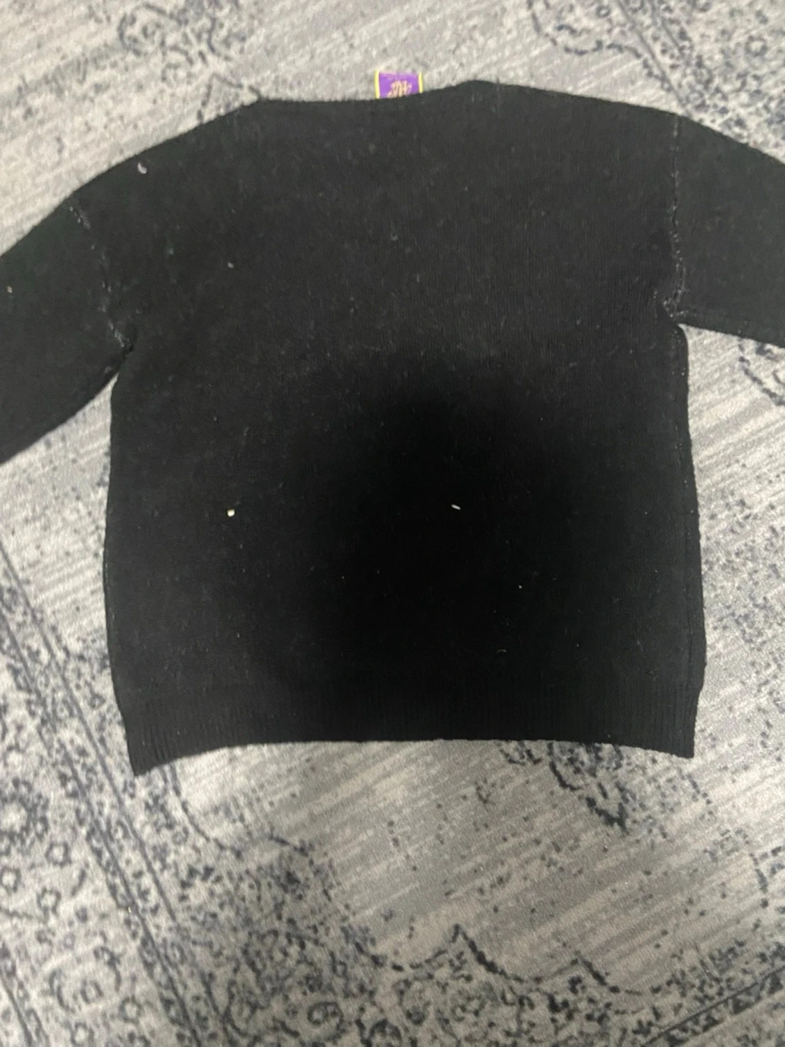 Svart stickad tröja med vit stjärna - 1