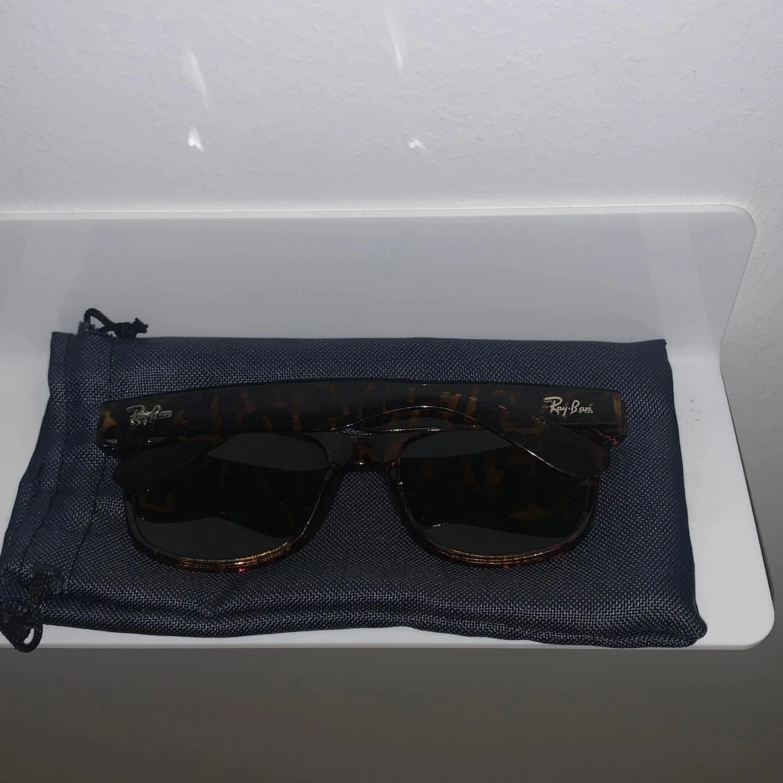 Solglasögon från Ray-Ban - 90