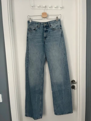 jeans - super snygga jeans🩷🩷