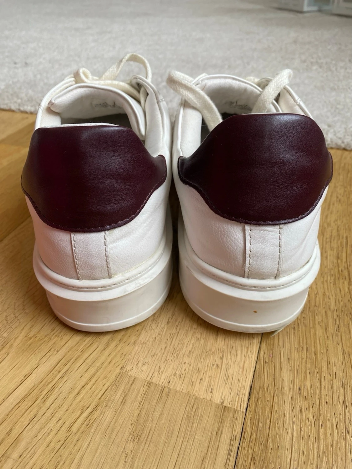 Zara Klassiska vita sneakers  - 2
