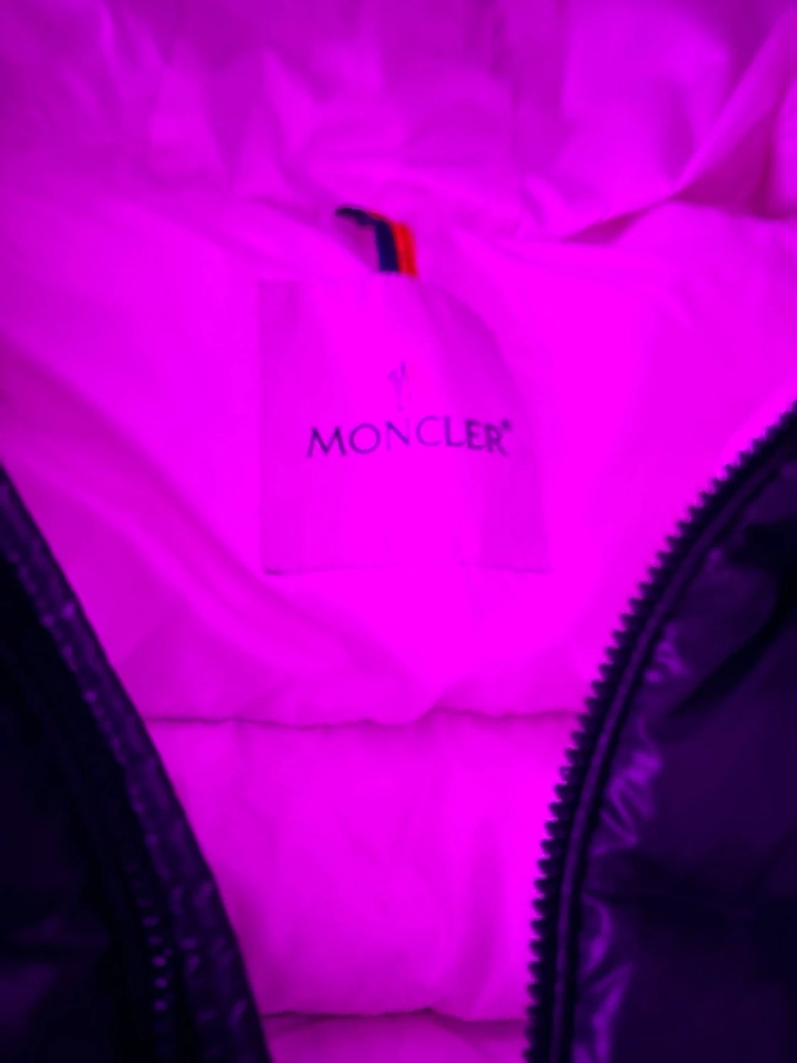 Mörkblå dunväst från Moncler - 1