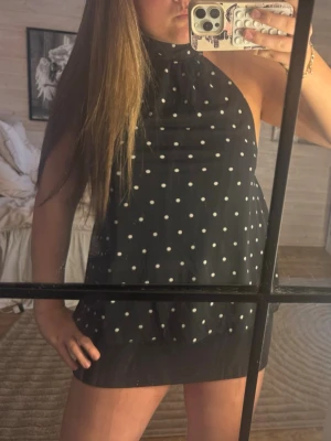 Halterneck topp - Topp från Gina med prislapp kvar!