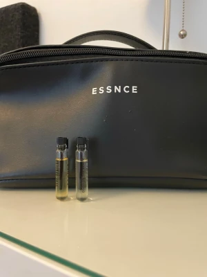 Essence parfymer  - •Coco bou’t you och Coco on the beach