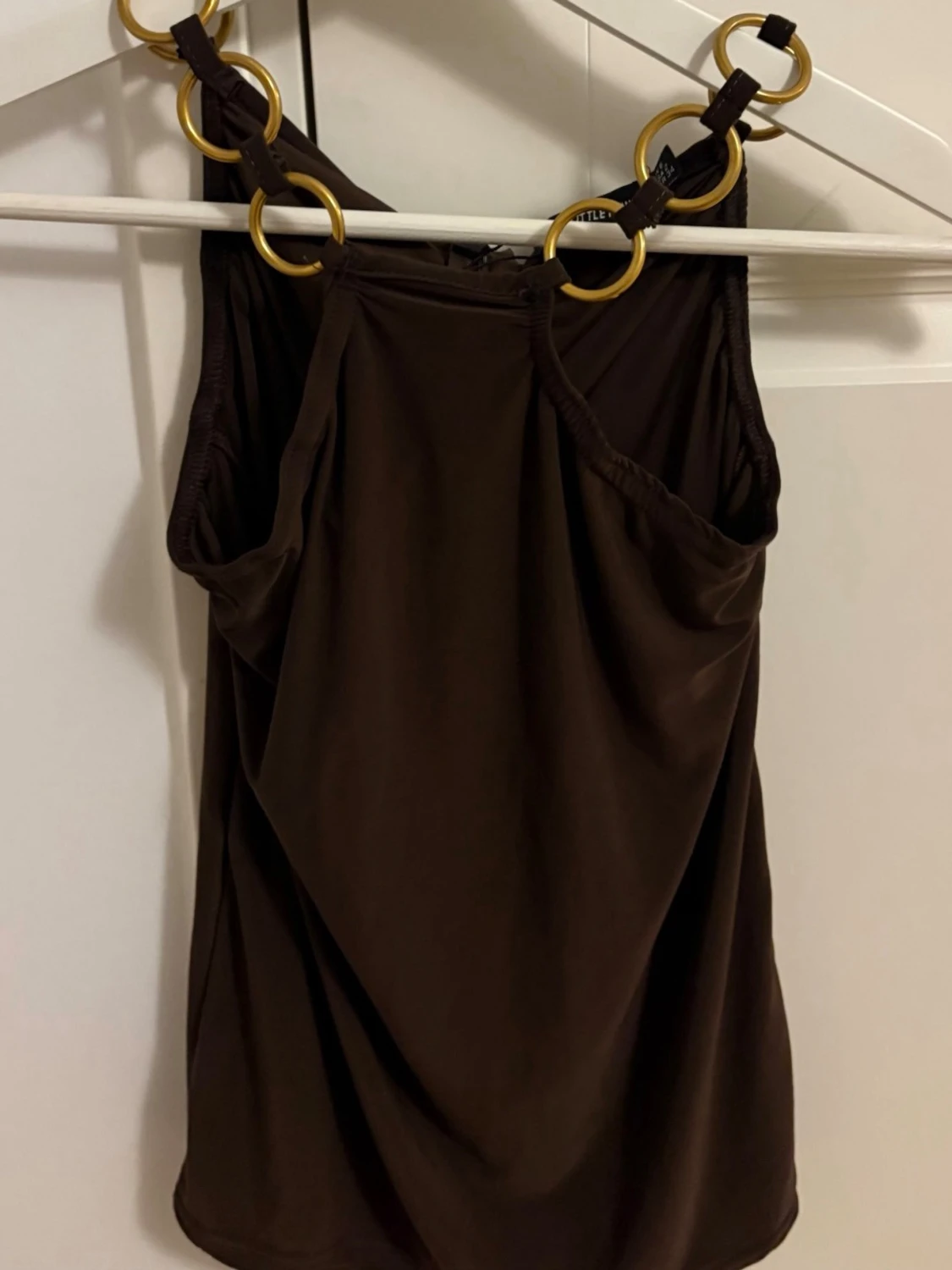 Brun linnetopp med guldringar PLT - 1