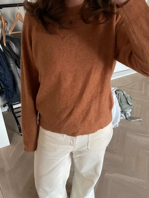 Stickad tröja från zara - Jättefin stickad tröja från Zara, aldrig använd